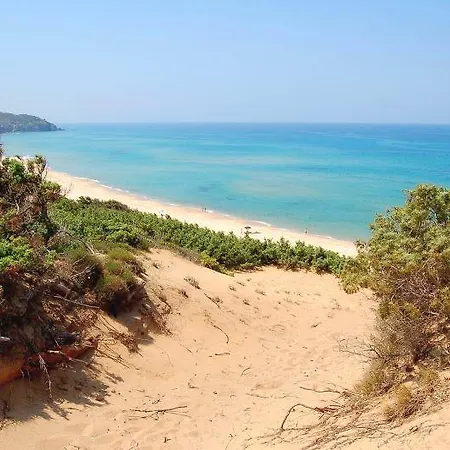 Scivu Porta Delle Stelle * Magazzini (Sardinia)