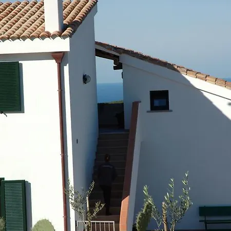 Scivu Porta Delle Stelle * Magazzini (Sardinia)