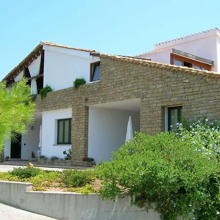 Scivu Porta Delle Stelle Appartamento Magazzini (Sardinia)